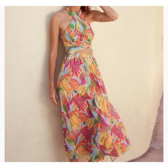 Lulus Dresses & Skirts - Lulus Tropics and Tequila Multi Floral Print Halter Cutout Maxi Dress
